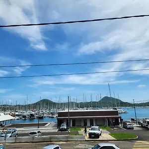 Face A La Marina, Vue Le Marin